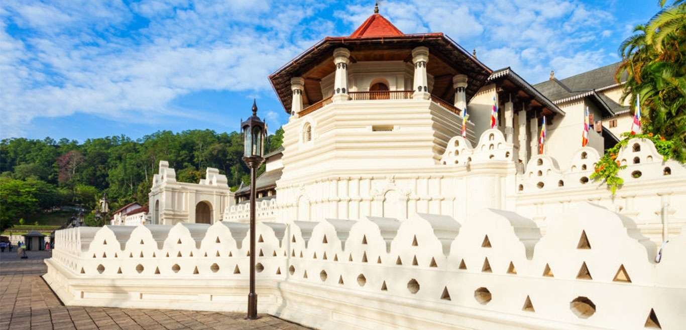 best-things-to-do-in-kandy-L-distinctdestinations